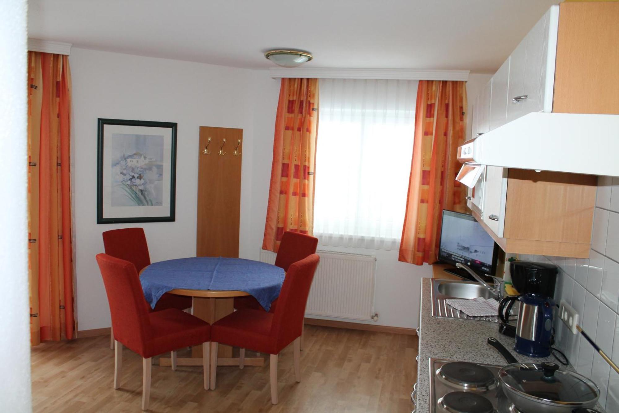 Apart Maximilian Apartment