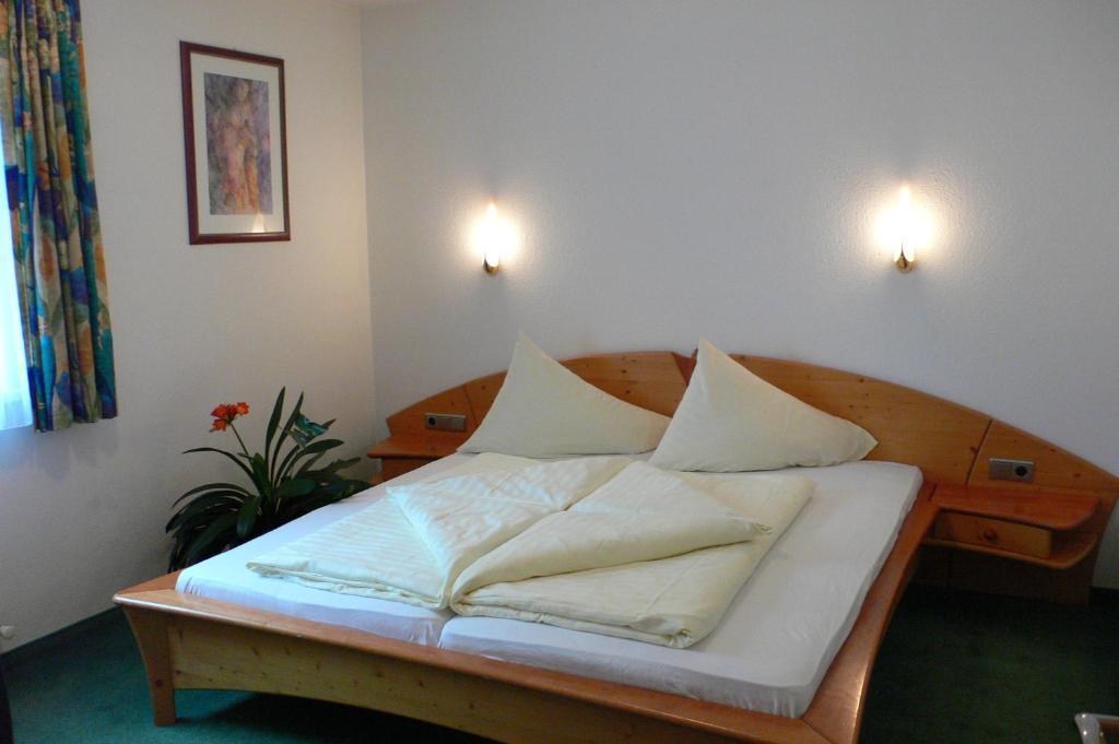 Apart Maximilian Apartment *